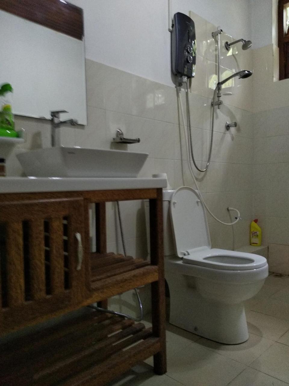 Villa Green White Unawatuna Eksteriør bilde