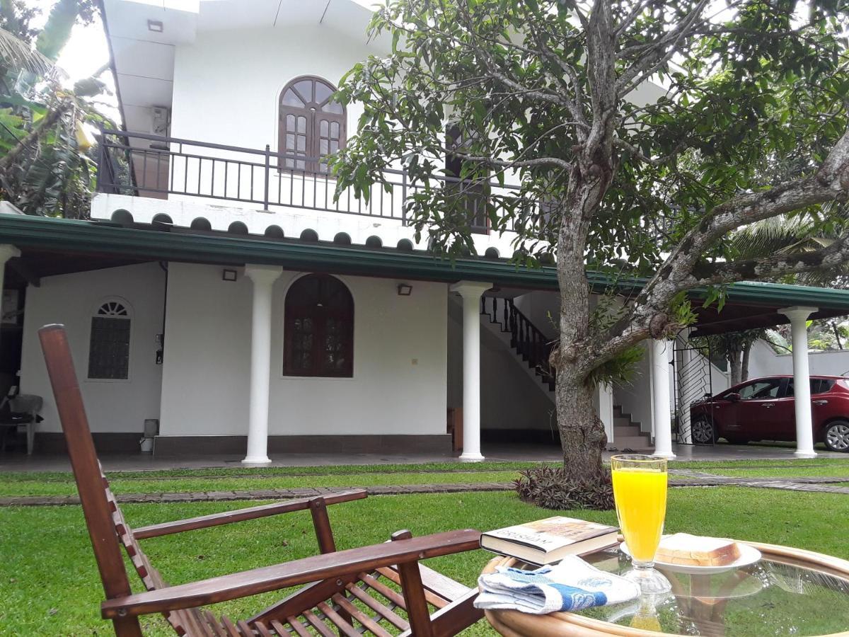 Villa Green White Unawatuna Eksteriør bilde